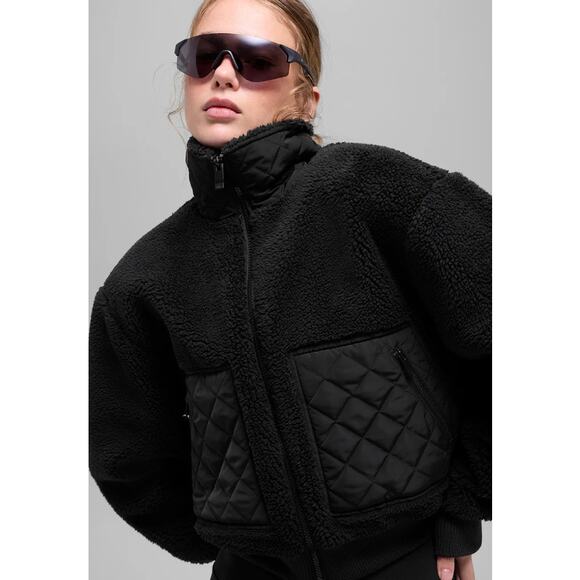 ALO Yoga Sherpa Edge Bomber Jacket Black Size S NWT - Picture 2 of 8